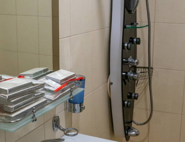 4-мест. 3-комн. 2-уровн. люкс - Отель «Атлантик Плюс» Феодосия